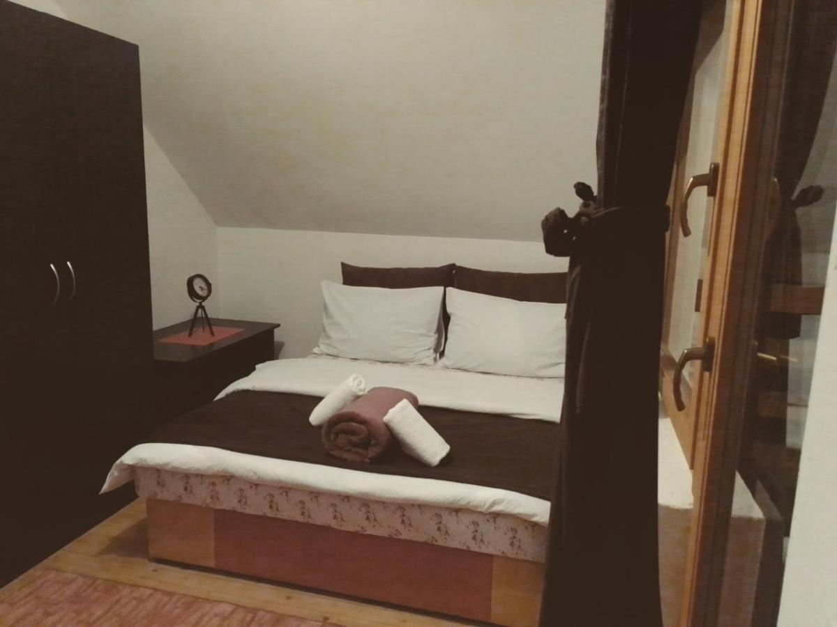 Vikend Kuca Dokovic - Jahorina Villa Pale Luaran gambar